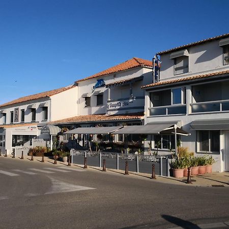 Le Dauphin Bleu Hotel Saintes-Maries-de-la-Mer Exterior foto