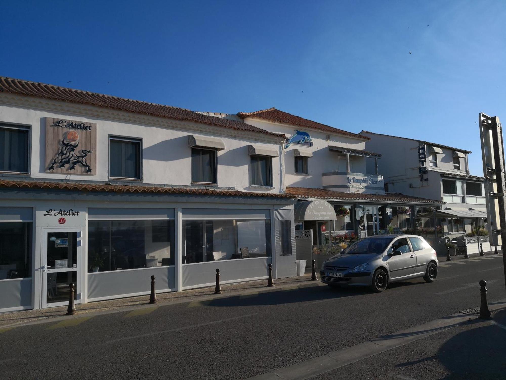 Le Dauphin Bleu Hotel Saintes-Maries-de-la-Mer Exterior foto