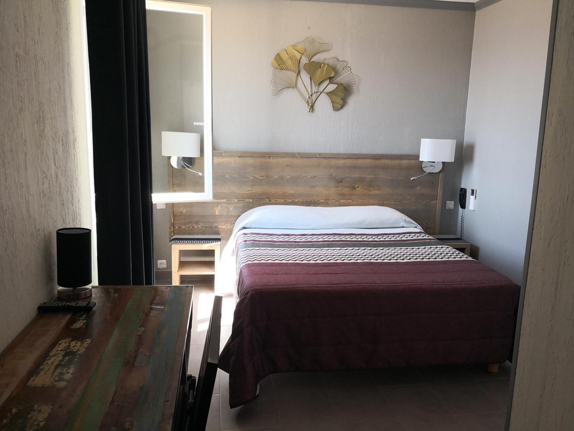 Le Dauphin Bleu Hotel Saintes-Maries-de-la-Mer Quarto foto